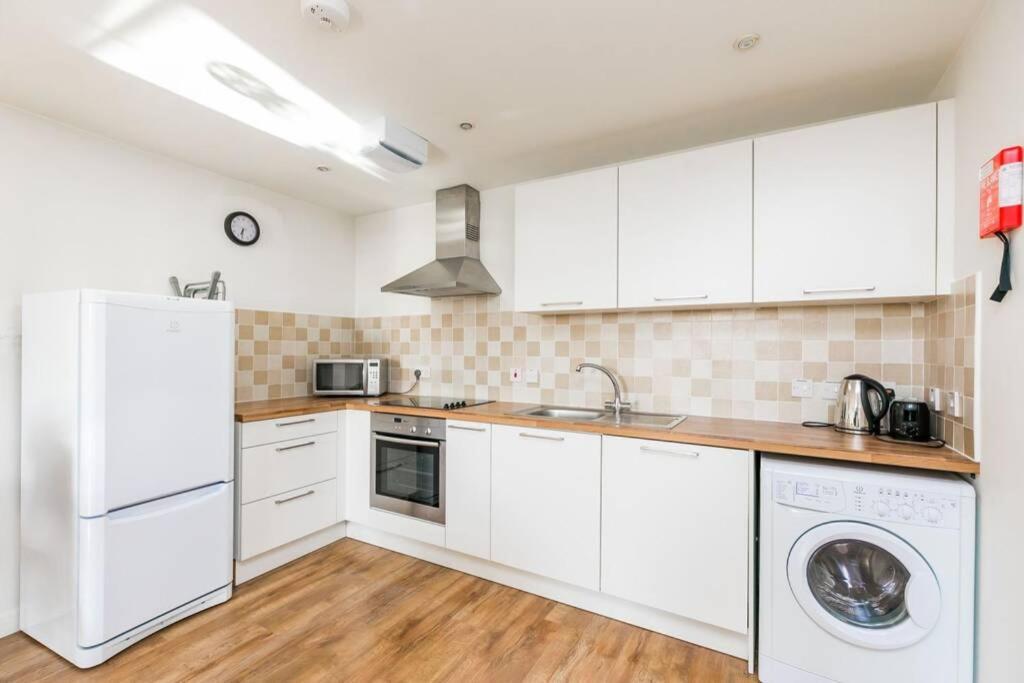 Apartment Flat 34 Fraser House Centre